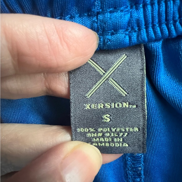Xersion shorts - Picture 3 of 4